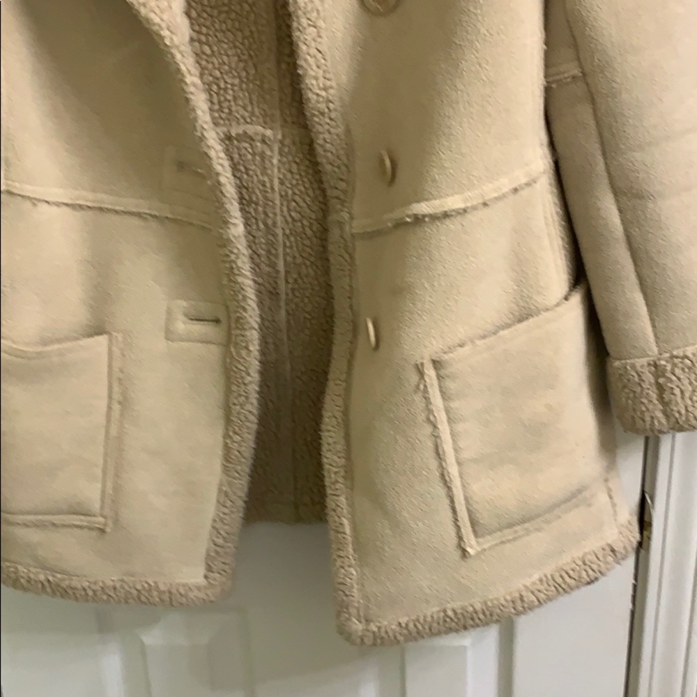 Jacket - Picture 3 of 5